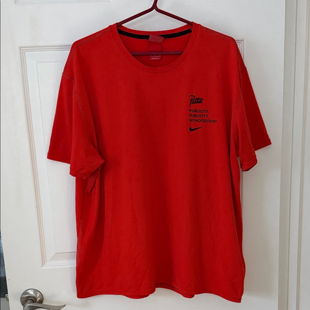 Nike Red/Orange Men's Short Sleeve Tee